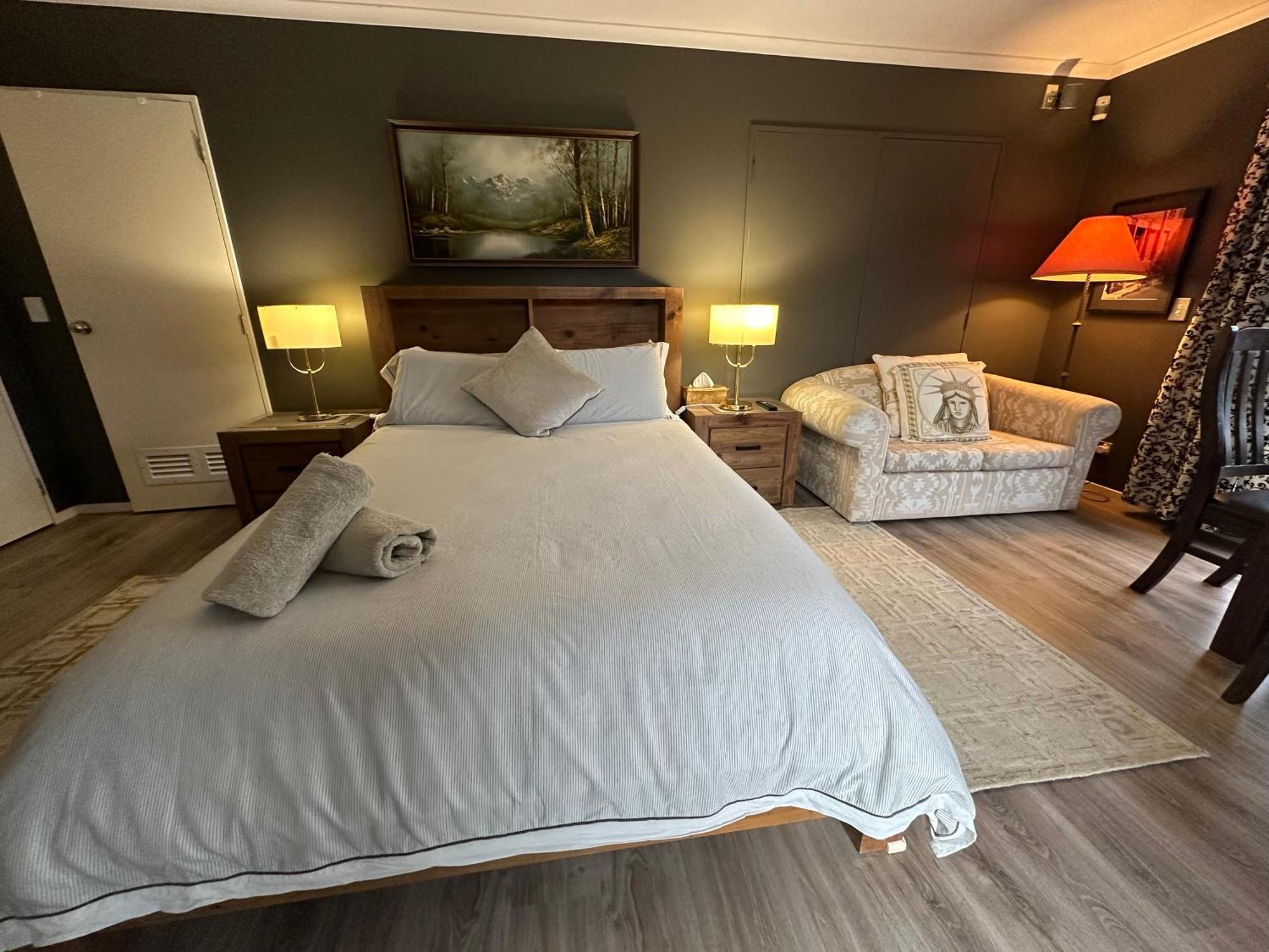 Lakeview Holiday Hideaway Таупо Екстериор снимка